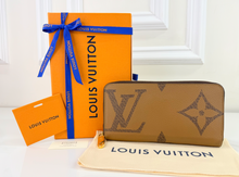 LOUIS VUITTON WALLET ZIPPY GIANT REVERSE