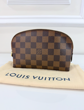 LOUIS VUITTON COSMETIC POUCH DE