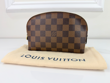 LOUIS VUITTON COSMETIC POUCH DE