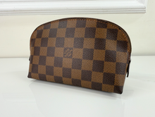 LOUIS VUITTON COSMETIC POUCH DE