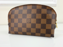 LOUIS VUITTON COSMETIC POUCH DE