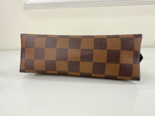LOUIS VUITTON COSMETIC POUCH DE