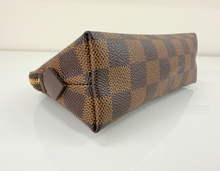 LOUIS VUITTON COSMETIC POUCH DE