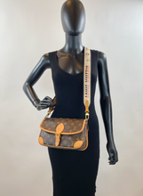 LOUIS VUITTON DIANE MONOGRAM