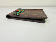 LOUIS VUITTON WALLET BIFOLD EMBROIDERED CARTOON LV FRIENDS SLENDER