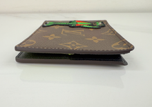 LOUIS VUITTON WALLET BIFOLD EMBROIDERED CARTOON LV FRIENDS SLENDER