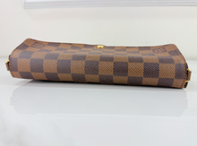 LOUIS VUITTON FELICIE POCHETTE DE CHAIN BAG