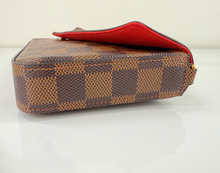 LOUIS VUITTON FELICIE POCHETTE DE CHAIN BAG