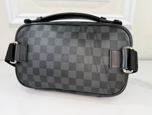 LOUIS VUITTON AMBLER DE GRAPHITE BELT BAG (UNISEX)