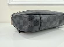 LOUIS VUITTON AMBLER DE GRAPHITE BELT BAG (UNISEX)