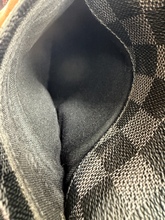 LOUIS VUITTON AMBLER DE GRAPHITE BELT BAG (UNISEX)