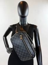 LOUIS VUITTON AMBLER DE GRAPHITE BELT BAG (UNISEX)