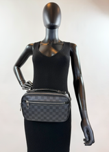 LOUIS VUITTON AMBLER DE GRAPHITE BELT BAG (UNISEX)