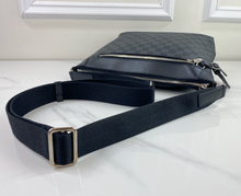 LOUIS VUITTON MICK PM NM DAMIER GRAPHITE