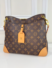 LOUIS VUITTON ODEON MM NM