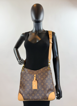 LOUIS VUITTON ODEON MM NM