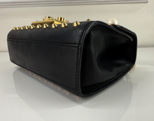 GUCCI SMALL PEARL PADLOCK BAG IN BLACK