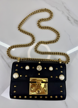 GUCCI SMALL PEARL PADLOCK BAG IN BLACK