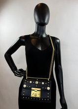 GUCCI SMALL PEARL PADLOCK BAG IN BLACK