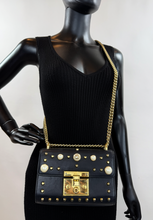 GUCCI SMALL PEARL PADLOCK BAG IN BLACK