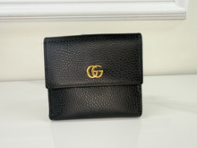 GUCCI GG MARMONT COMPACT WALLET