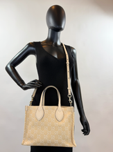 GUCCI OPHIDIA GG DENIM SHOPPER TOTE