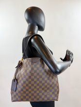 LOUIS VUITTON GRACEFUL PM DE