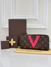 LOUIS VUITTON WALLET ZIPPY MONOGRAM V LIMITED EDITION