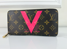 LOUIS VUITTON WALLET ZIPPY MONOGRAM V LIMITED EDITION