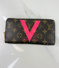 LOUIS VUITTON WALLET ZIPPY MONOGRAM V LIMITED EDITION