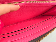 LOUIS VUITTON WALLET ZIPPY MONOGRAM V LIMITED EDITION