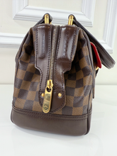 LOUIS VUITTON KNIGHTSBRIDGE DE