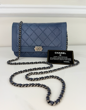 CHANEL BOY WALLET ON CHAIN LAMBSKIN IN NAVY
