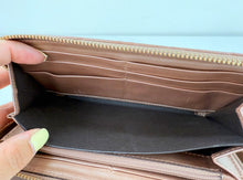 GUCCI GUCCISSIMA ZIP AROUND WALLET METALLIC ROSE GOLD