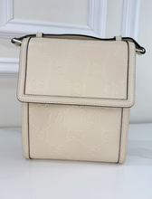 GUCCI JUMBO GG EMBOSSED MESSENGER BAG