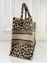 DIOR BOOK TOTE MEDIUM CANVAS MIZZA LEOPARD