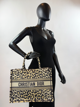 DIOR BOOK TOTE MEDIUM CANVAS MIZZA LEOPARD