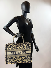 DIOR BOOK TOTE MEDIUM CANVAS MIZZA LEOPARD