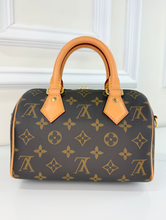 LOUIS VUITTON SPEEDY 20 BANDOULIERE MONOGRAM