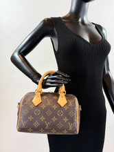 LOUIS VUITTON SPEEDY 20 BANDOULIERE MONOGRAM