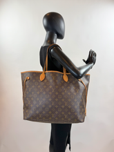 LOUIS VUITTON NEVERFULL GM MONOGRAM FULL SET IN BEIGE