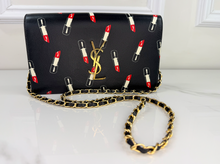 YSL LIPSTICK PRINT CLASSIC KATE CLUTCH / ON CHAIN