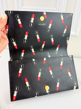 YSL LIPSTICK PRINT CLASSIC KATE CLUTCH / ON CHAIN