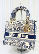 DIOR LADY D-LITE MEDIUM EMBROIDERED TOILE DE JOUY IN NAVY AND WHITE