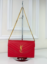 YSL MATELASSE FLAP ENVELOPE CROSSBODY IN RED