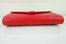 YSL MATELASSE FLAP ENVELOPE CROSSBODY IN RED