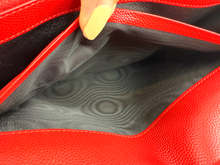 YSL MATELASSE FLAP ENVELOPE CROSSBODY IN RED