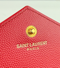 YSL MATELASSE FLAP ENVELOPE CROSSBODY IN RED