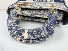 DIOR LADY D-LITE MEDIUM EMBROIDERED TOILE DE JOUY IN NAVY AND WHITE