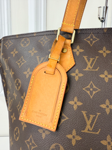 LOUIS VUITTON ALL IN PM